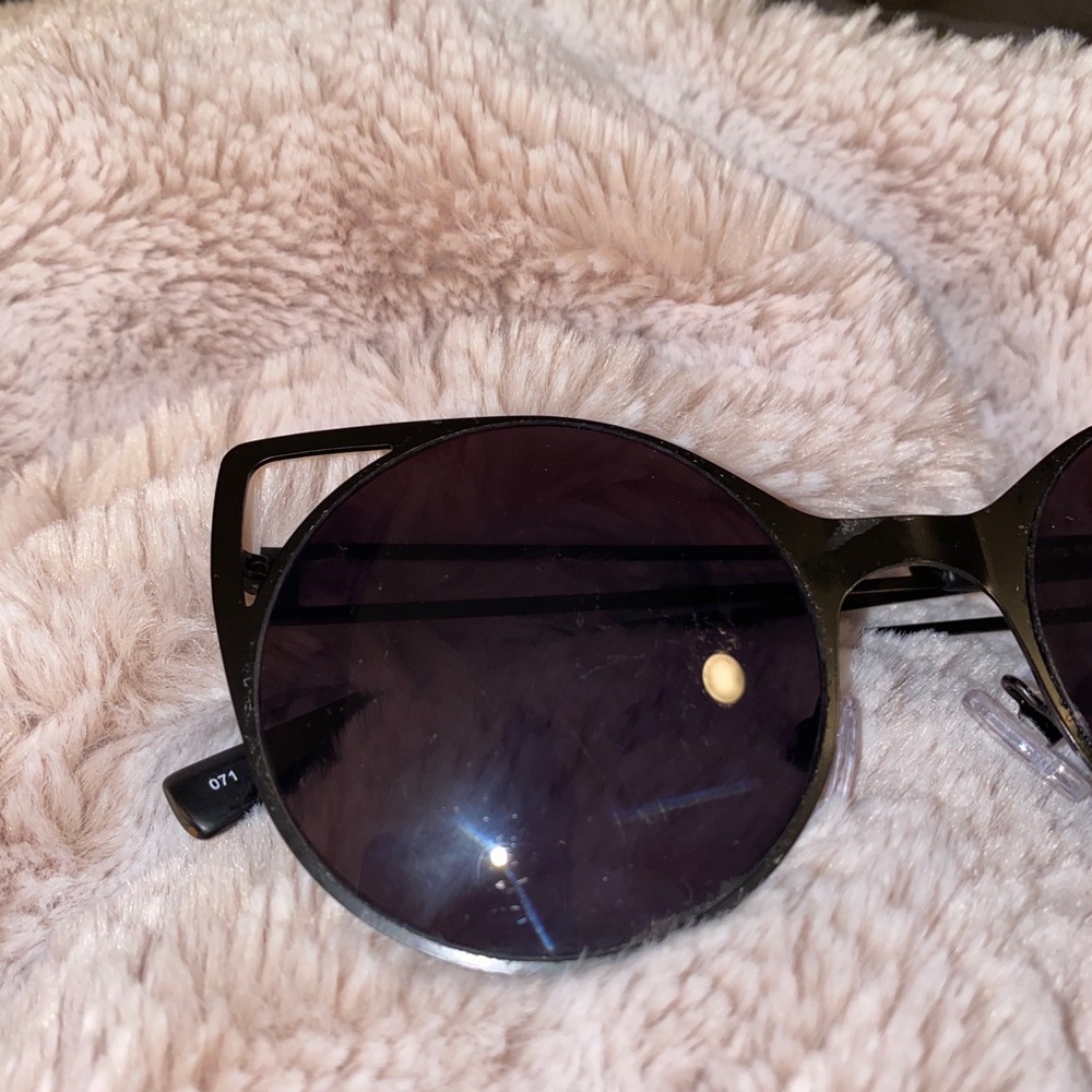 Cat Eye Sunglasses - Picture 6 of 10